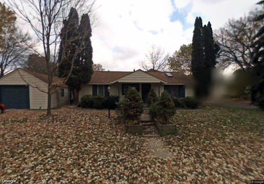 2915 Atlas Ave, Lansing, MI 48910 - photo 1