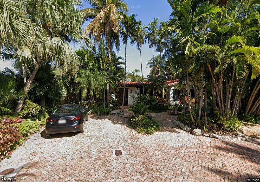 765 Curtiswood Dr, Key Biscayne, FL 33149 - photo 1
