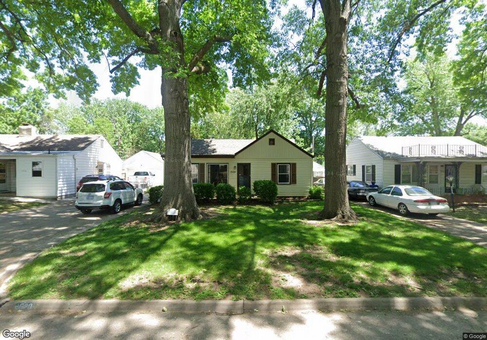 1920 SW Bowman Ct, Topeka, KS 66604 - photo 1