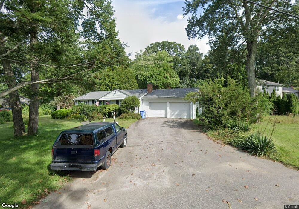 2 Robin Hill Rd, Holliston, MA 01746 - photo 1