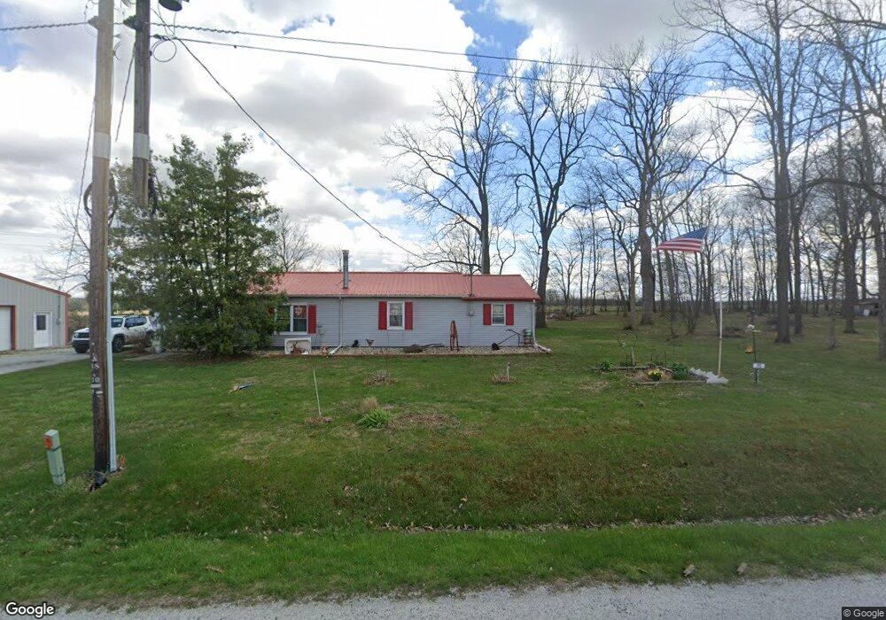 1613 E Baumbauer Rd, Wabash, IN 46992 - photo 1