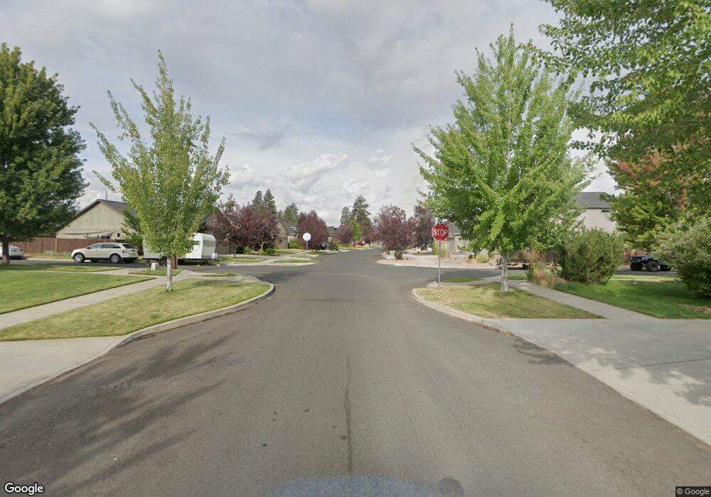 44 SE Glencoe Place, Bend, OR 97702 - photo 1