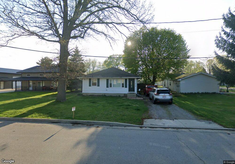 716 Hazel St, Auburn, IN 46706 - photo 1