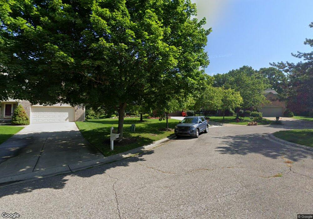 1712 Heron View Ct, West Bloomfield, MI 48324 - photo 1