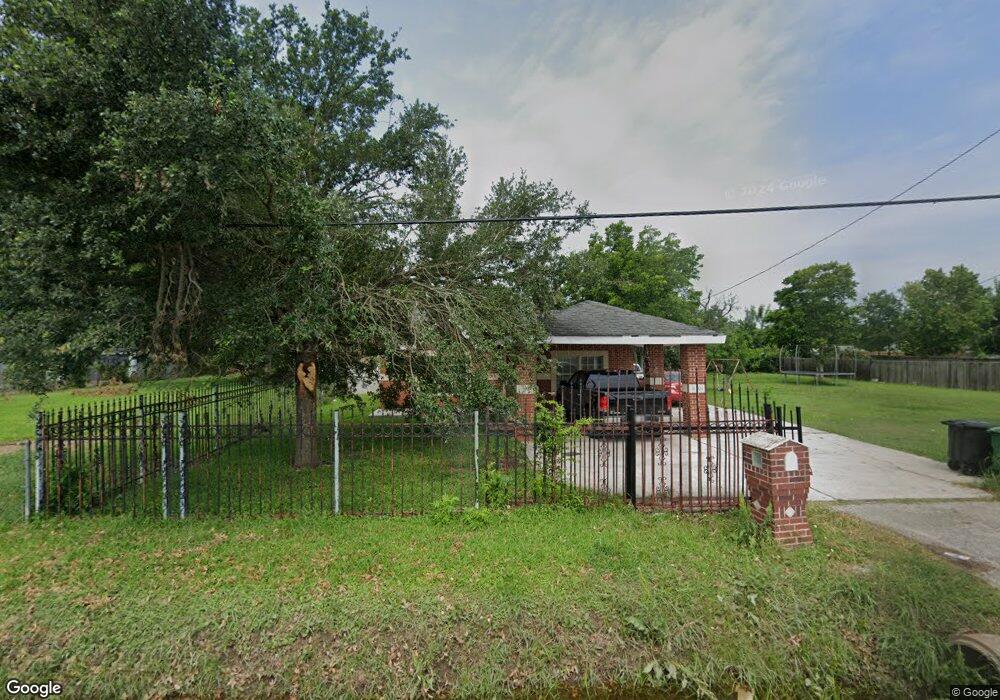 6101 Wayne St, Houston, TX 77026 - photo 1