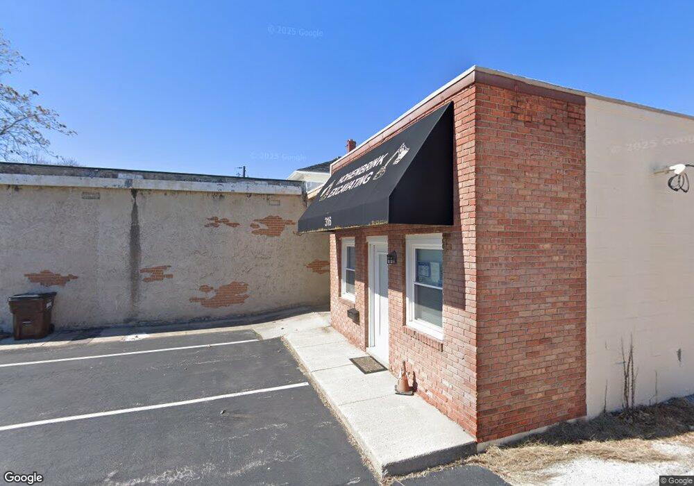 320 Lima Ave, Findlay, OH 45840 - photo 1