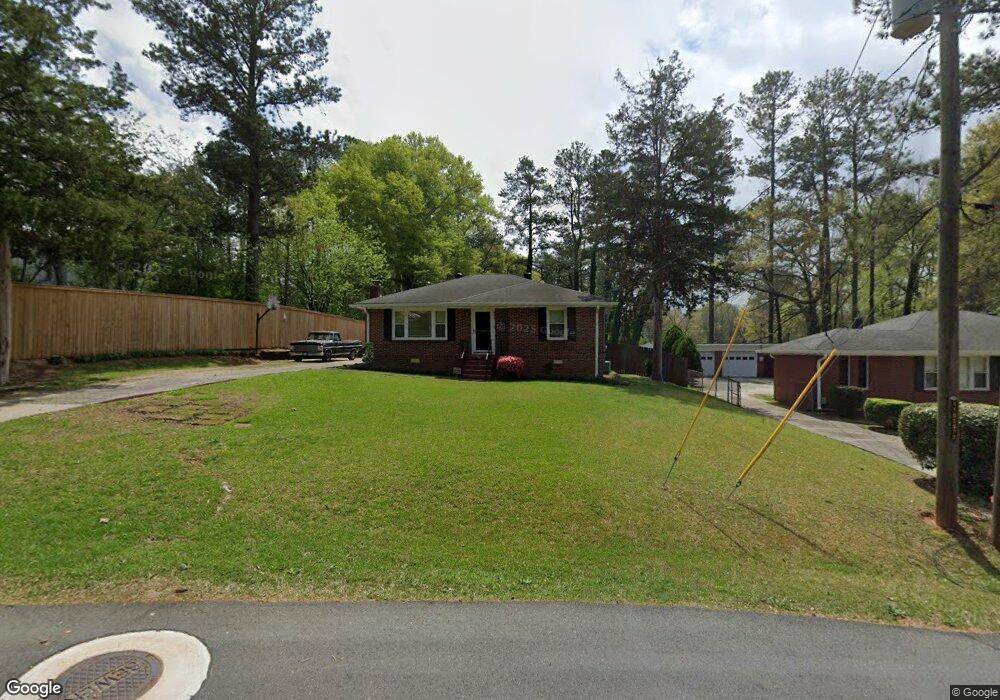 902 Daniell Dr SE, Smyrna, GA 30080 - photo 1