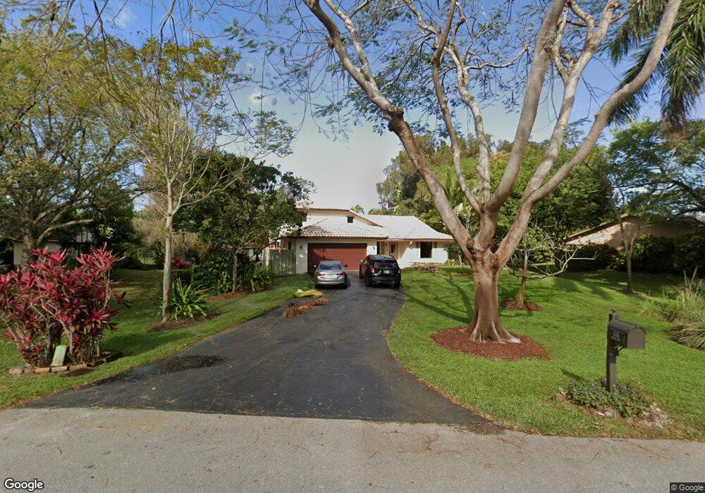 4301 SW 105th Ave, Davie, FL 33328 - photo 1