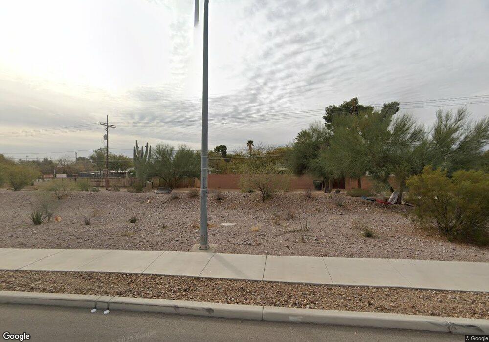 1110 E Grant Rd, Tucson, AZ 85719 - photo 1