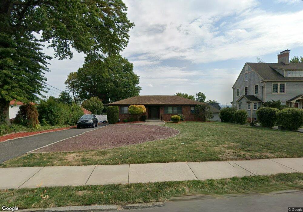 186 Terrace Ave, Hasbrouck Heights, NJ 07604 - photo 1