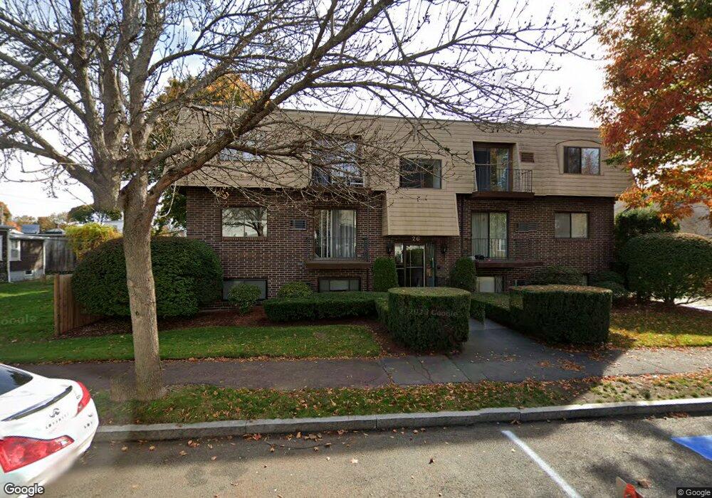 26 Chestnut St unit 3, Wakefield, MA 01880 - photo 1