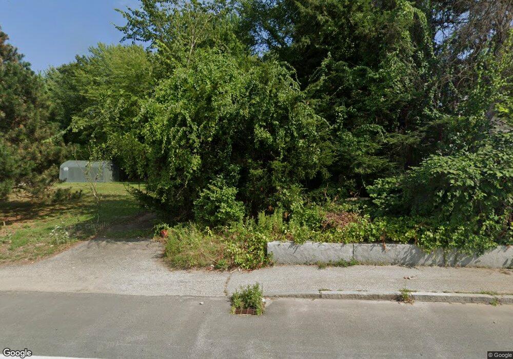 1101 Hooksett Rd, Hooksett, NH 03106 - photo 1