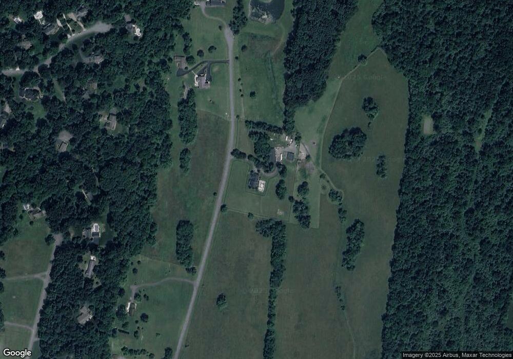 300 Greenfield Dr, Winchester, VA 22603 - photo 1