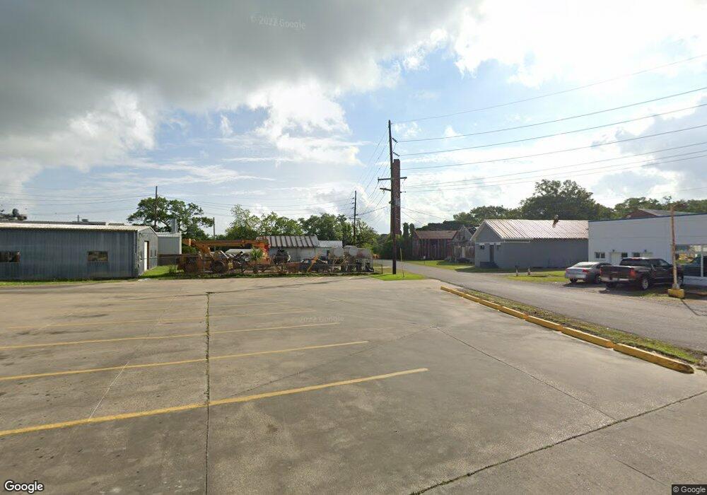 106 Perry St, New Iberia, LA 70560 - photo 1