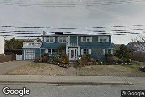 55 Leamington St, Lido Beach, NY 11561