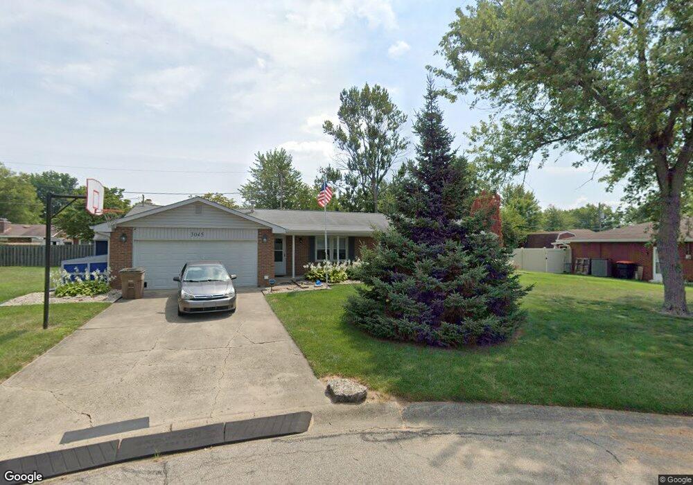3045 Seneca Ct, Columbus, IN 47203 - photo 1