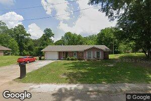 308 Jackson St, Edwards, MS 39066