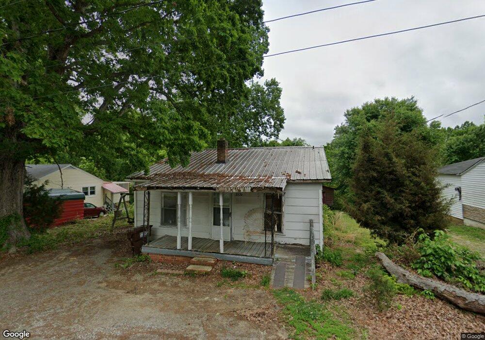 2723 Allen Jay Rd, High Point, NC 27263 - photo 1