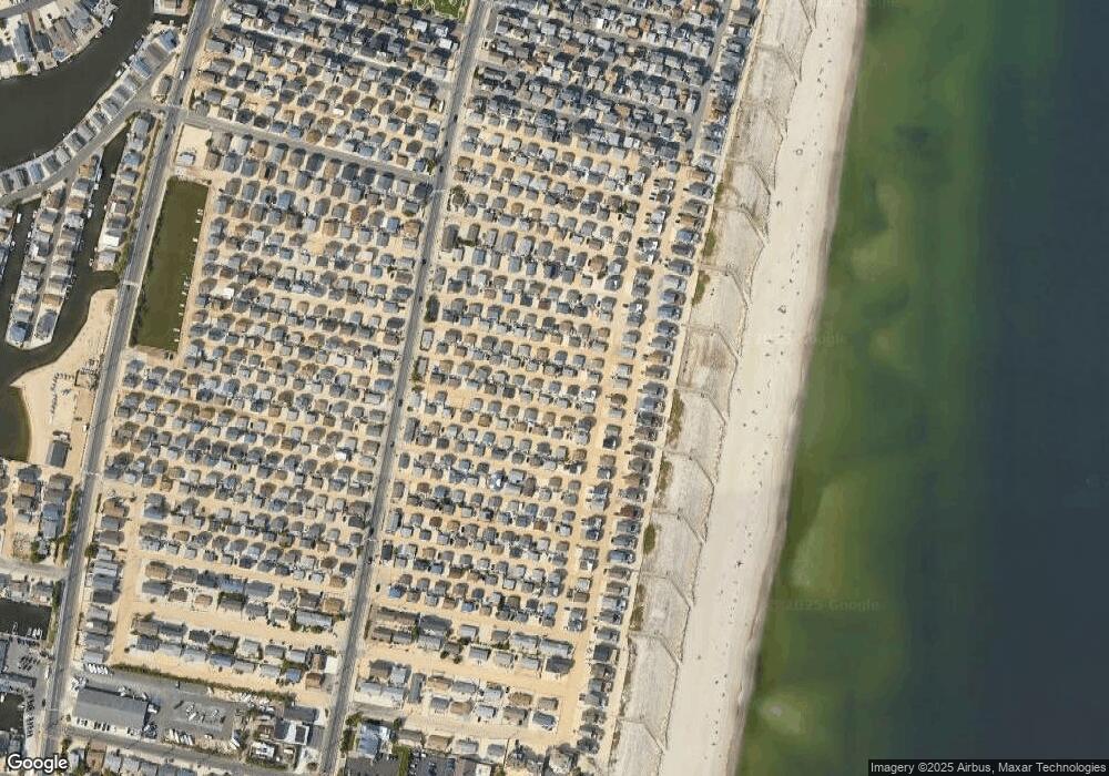 25 E Pompano Way, Lavallette, NJ 08735 - photo 1