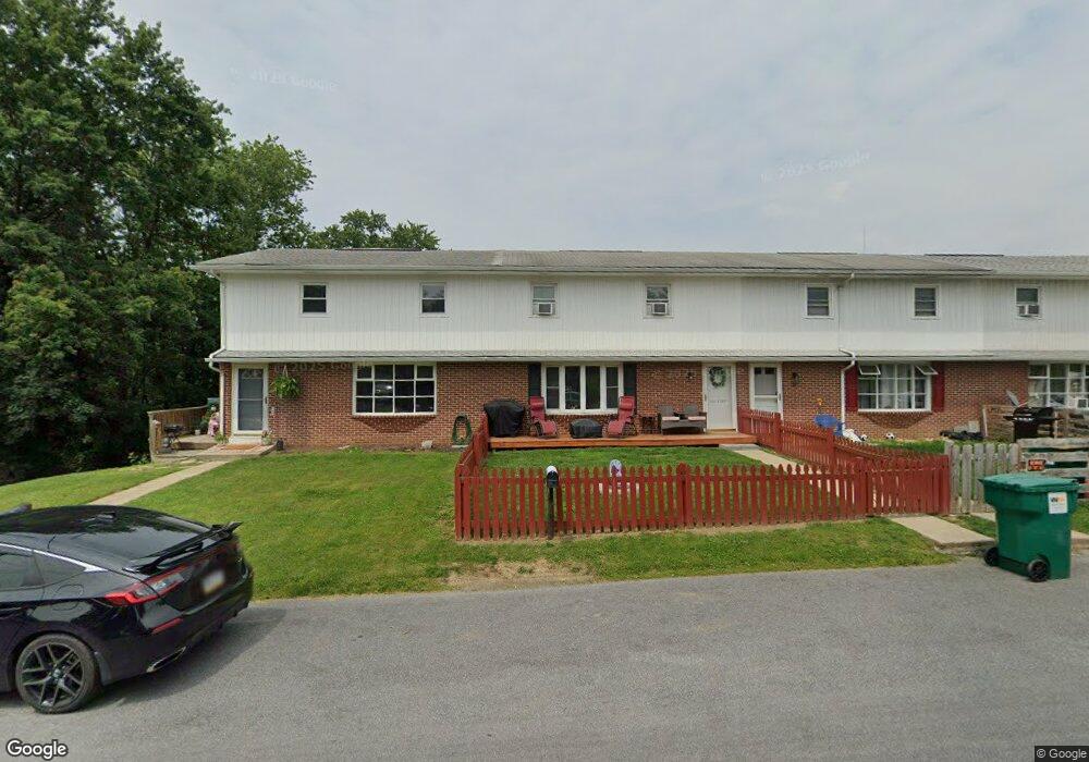 1387 Pleasantview Dr, Chambersburg, PA 17202 - photo 1