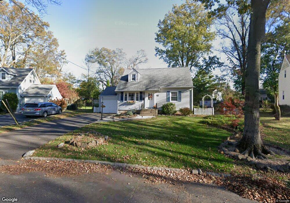 42 Glen Ct, North Plainfield, NJ 07063 - photo 1