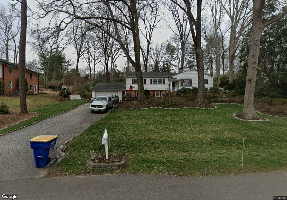 2916 Mohawk Dr, North Chesterfield, VA 23235 - photo 1