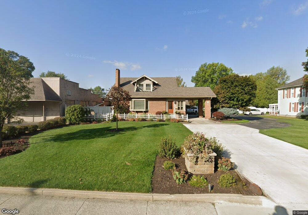 722 S Main St, Bluffton, IN 46714 - photo 1