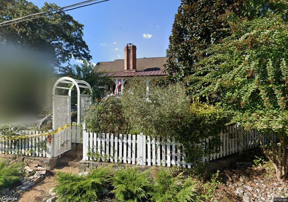 6210 Dunrobbin Dr, Bethesda, MD 20816 - photo 1