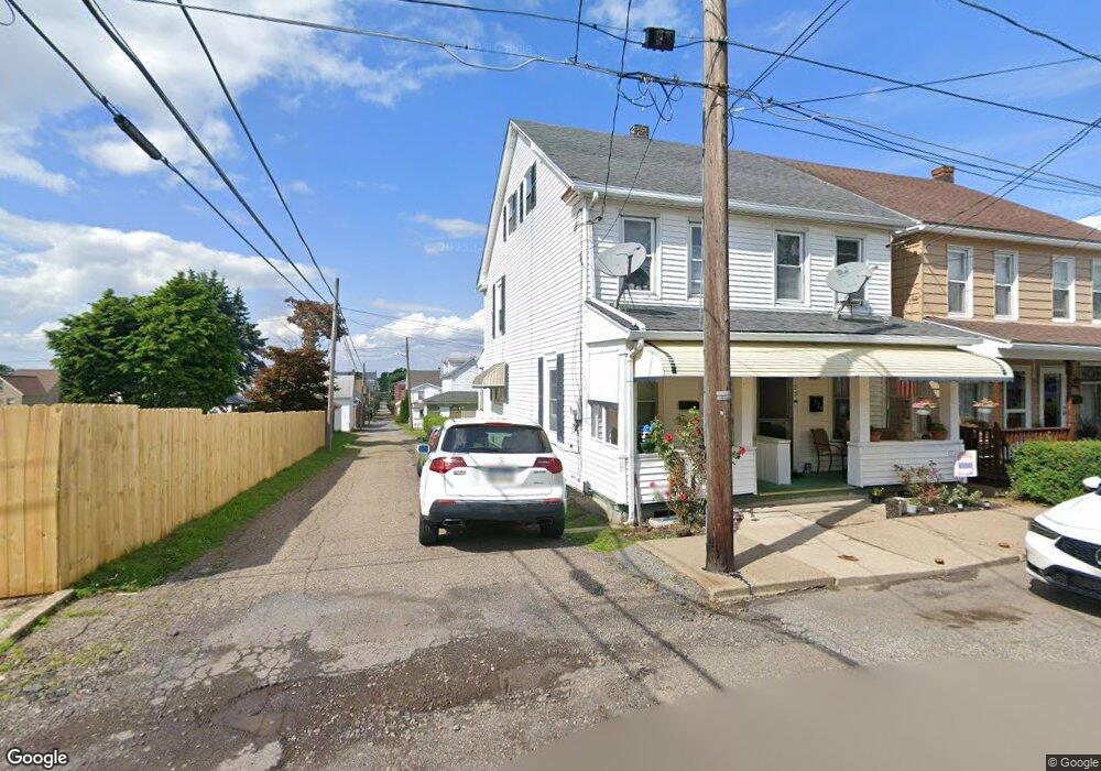 127 E Adams St, McAdoo, PA 18237 - photo 1