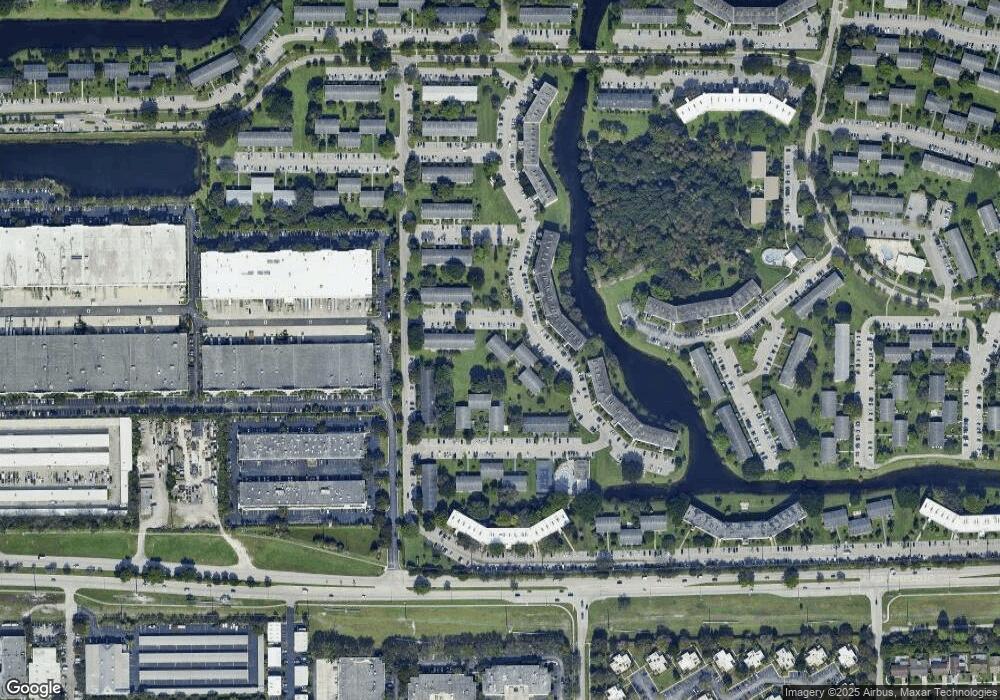 132 Newport I, Deerfield Beach, FL 33442 - photo 1