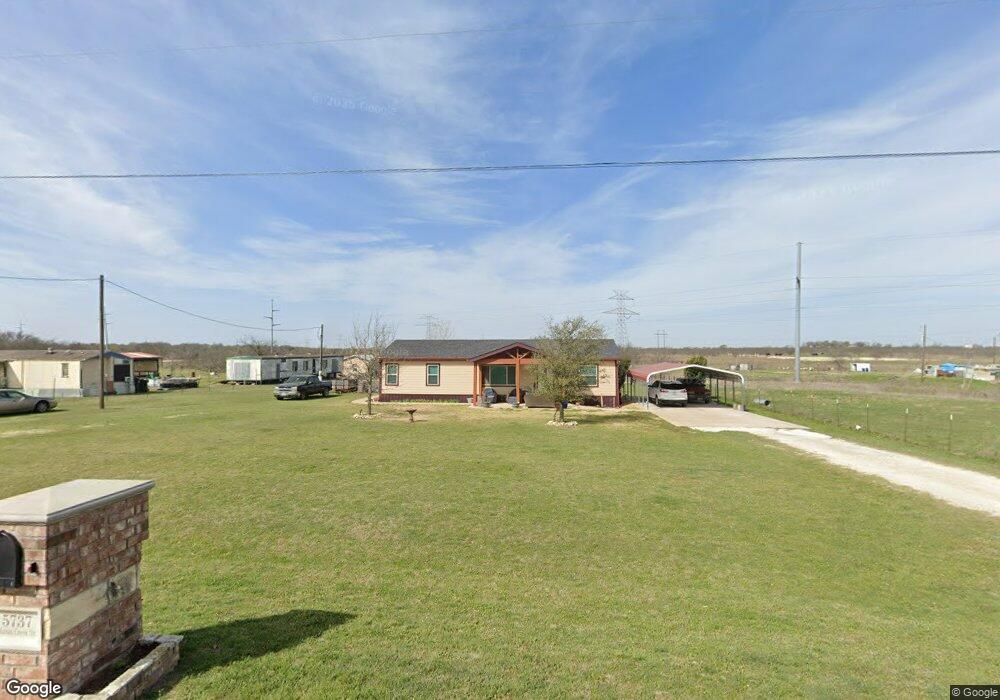 5737 Martin Creek Dr, Joshua, TX 76058 - photo 1