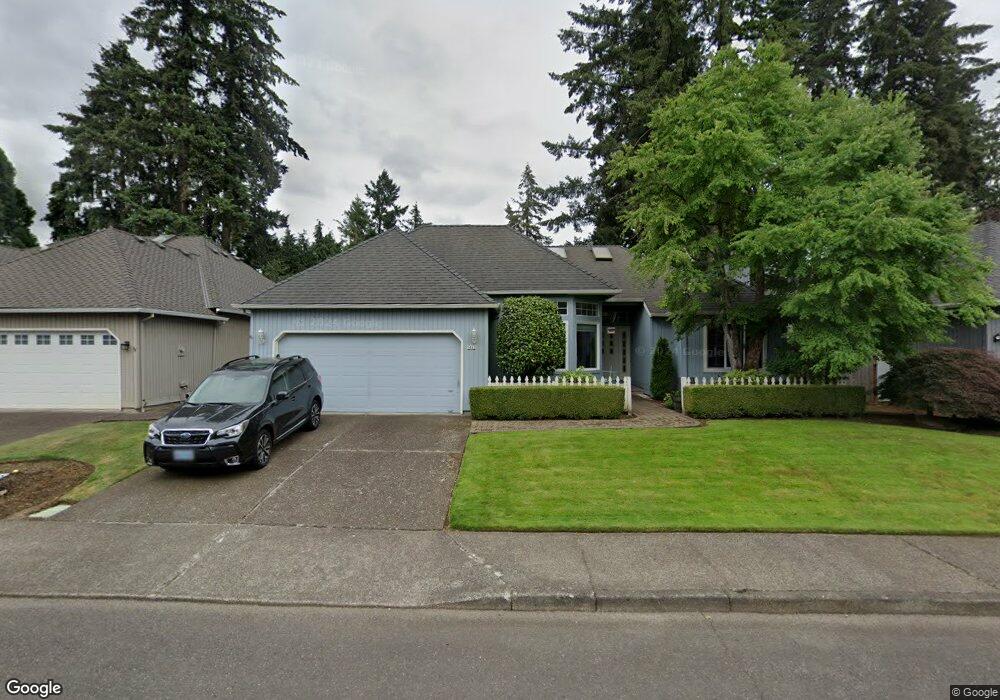 5682 Langford Ln, Lake Oswego, OR 97035 - photo 1