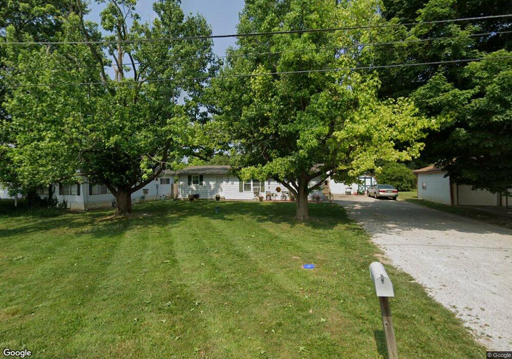 124 Locust St, Hanover, IN 47243 - photo 1