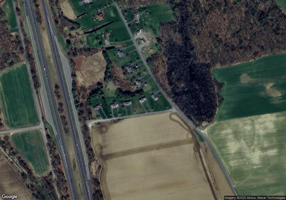 6 Boynton Rd unit B, South Deerfield, MA 01373 - photo 1