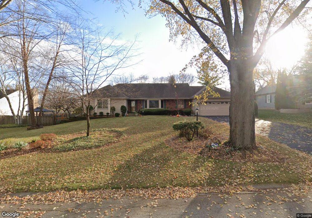 903 Twisted Oak Ct, Algonquin, IL 60102 - photo 1