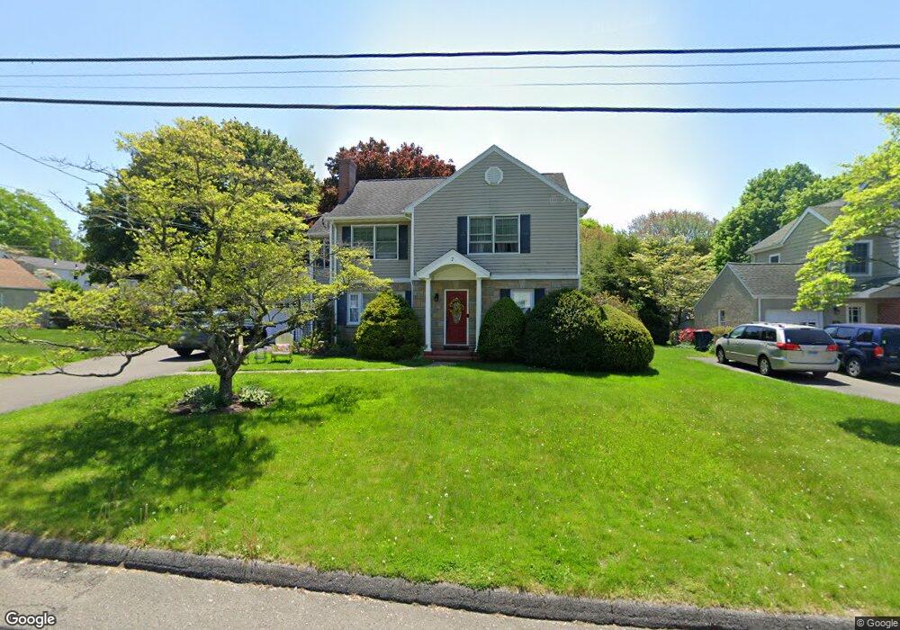 7 Walker Rd, Trumbull, CT 06611 - photo 1