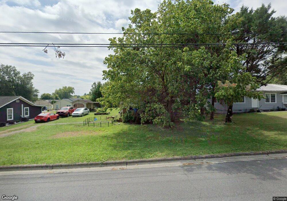 303 Quillian Rd, Dalton, GA 30721 - photo 1