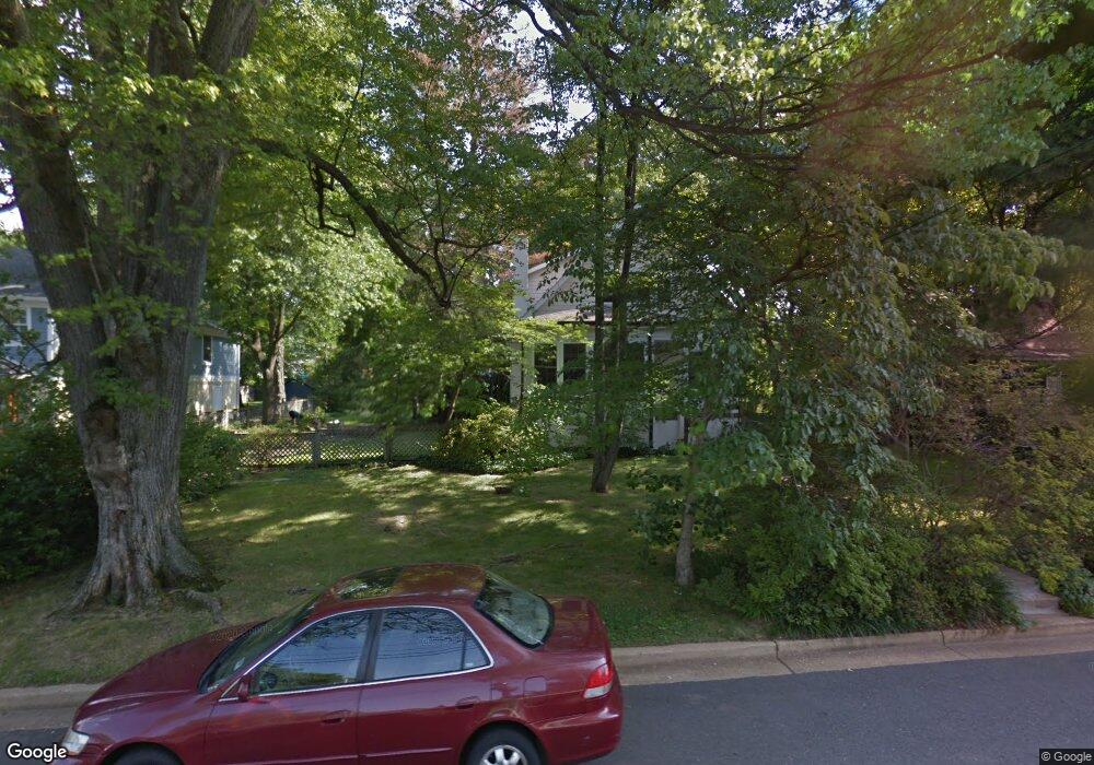 820 Lincoln Ave, Falls Church, VA 22046 - photo 1