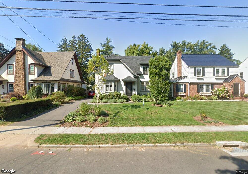 45 Griswold Dr, West Hartford, CT 06119 - photo 1