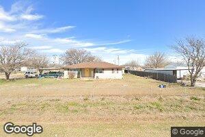 305 Nebraska Ave, Geronimo, OK 73543