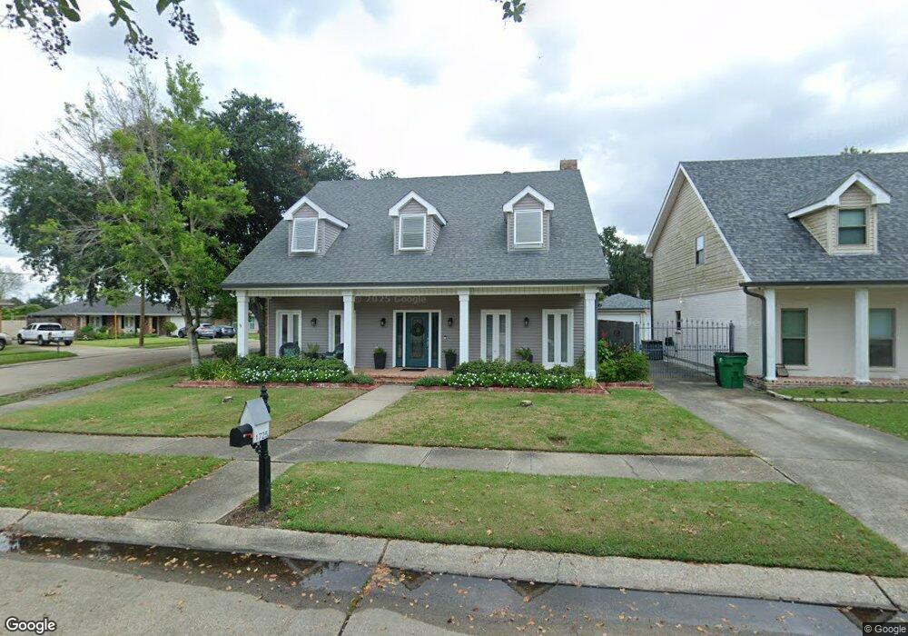 1725 Field Ave, Metairie, LA 70001 - photo 1