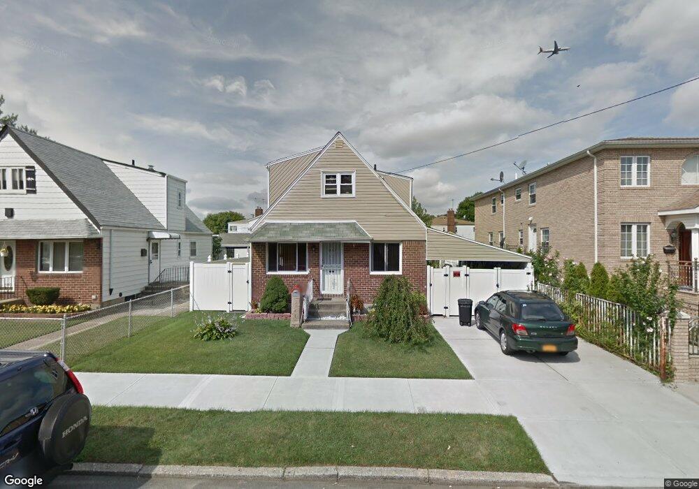 6328 138th St, Flushing, NY 11367 - photo 1