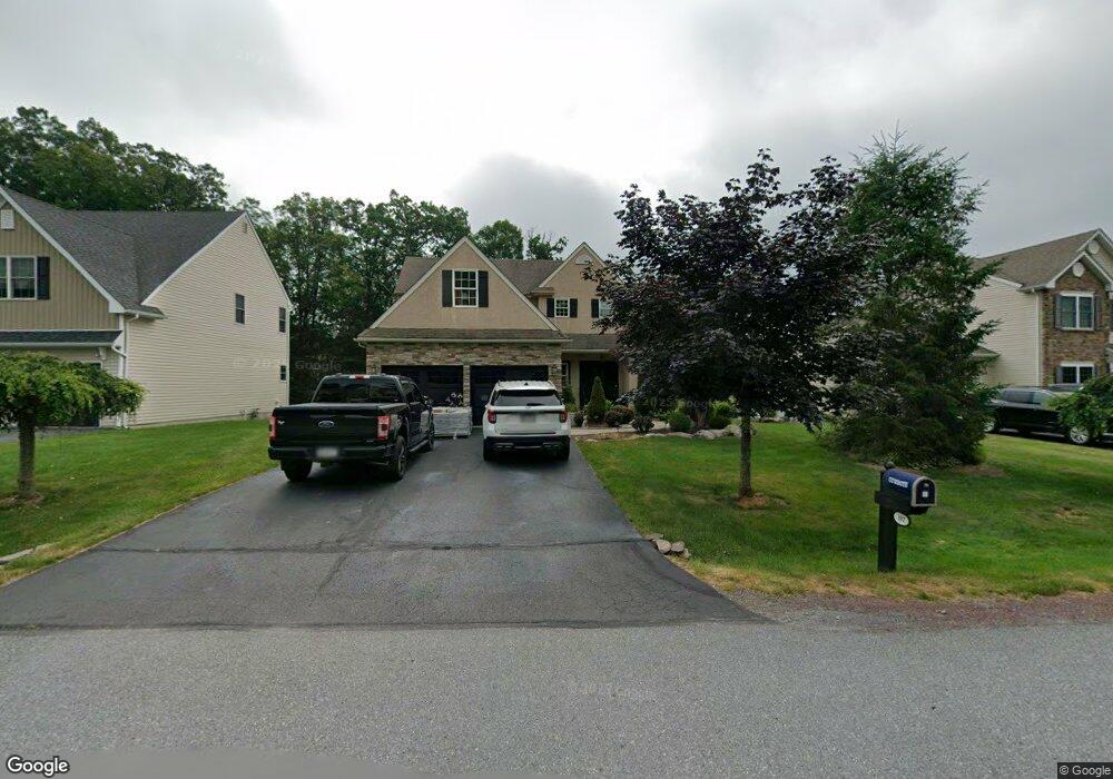 307 Links Ct, Drums, PA 18222 - photo 1