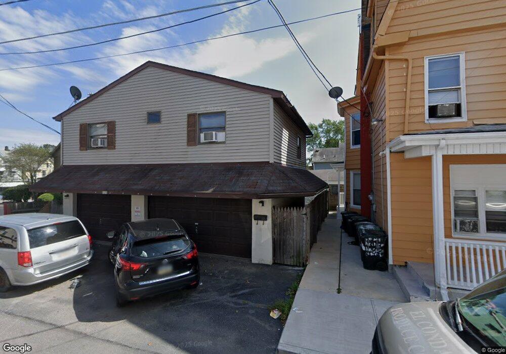 322 W 2nd St, Hazleton, PA 18201 - photo 1