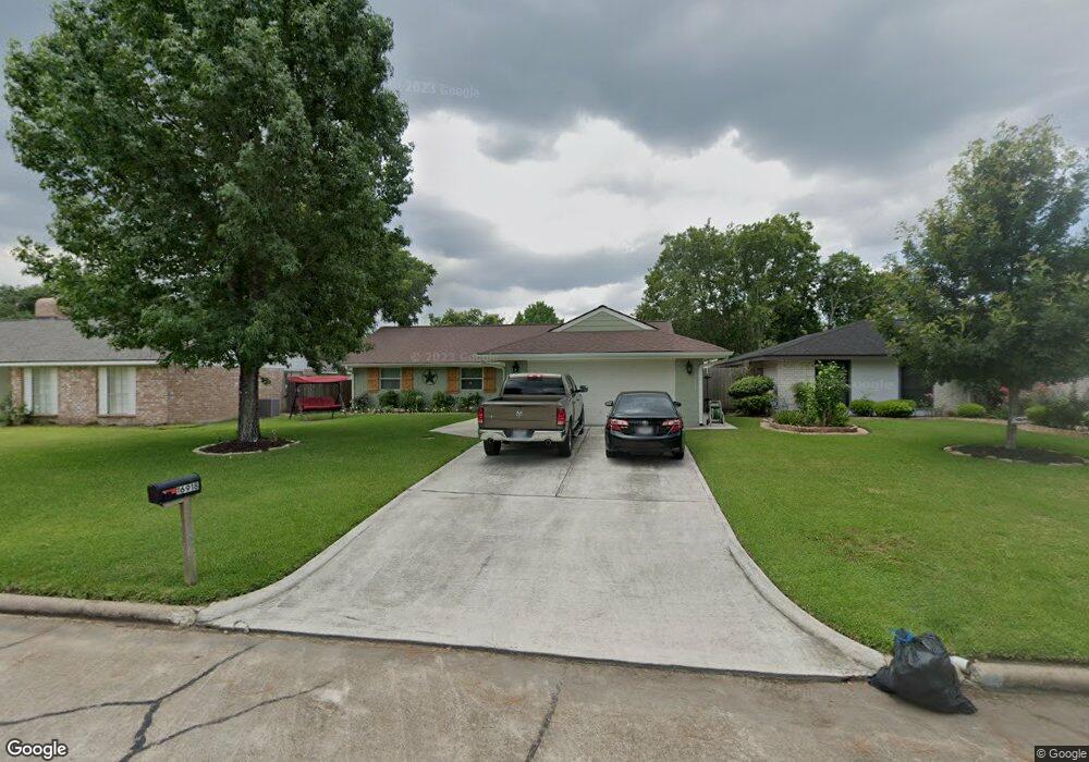 16918 Oxnard Ln, Friendswood, TX 77546 - photo 1