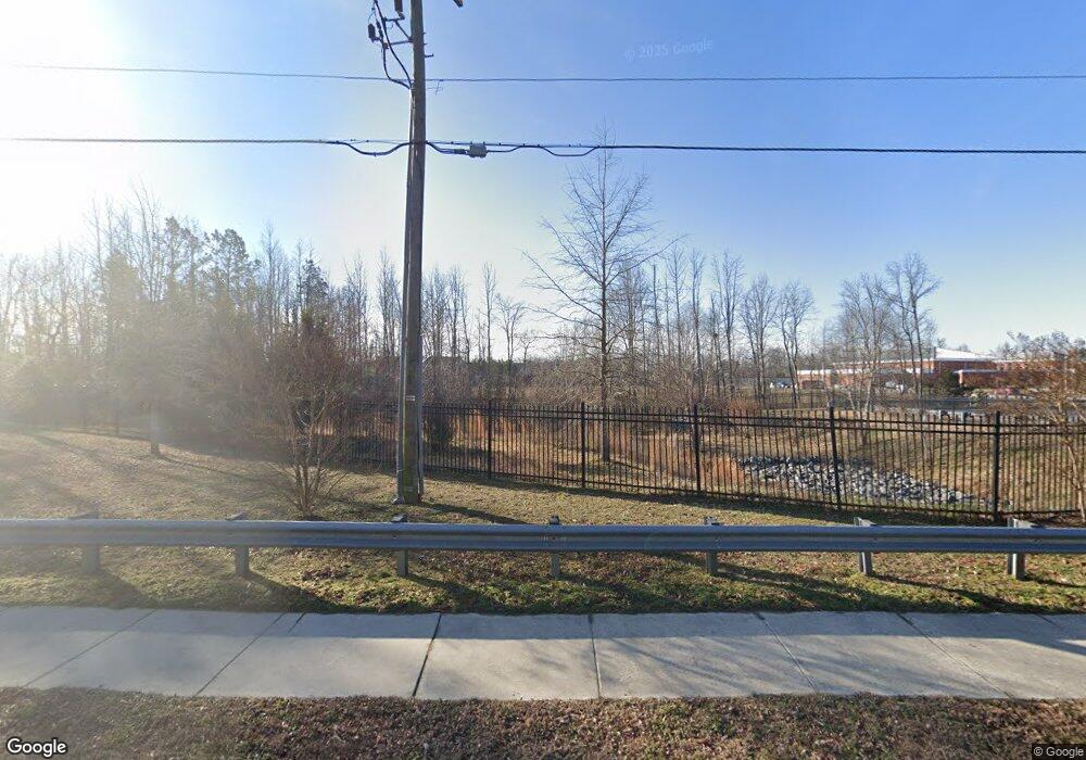 5377 Beulah Rd, Richmond, VA 23237 - photo 1