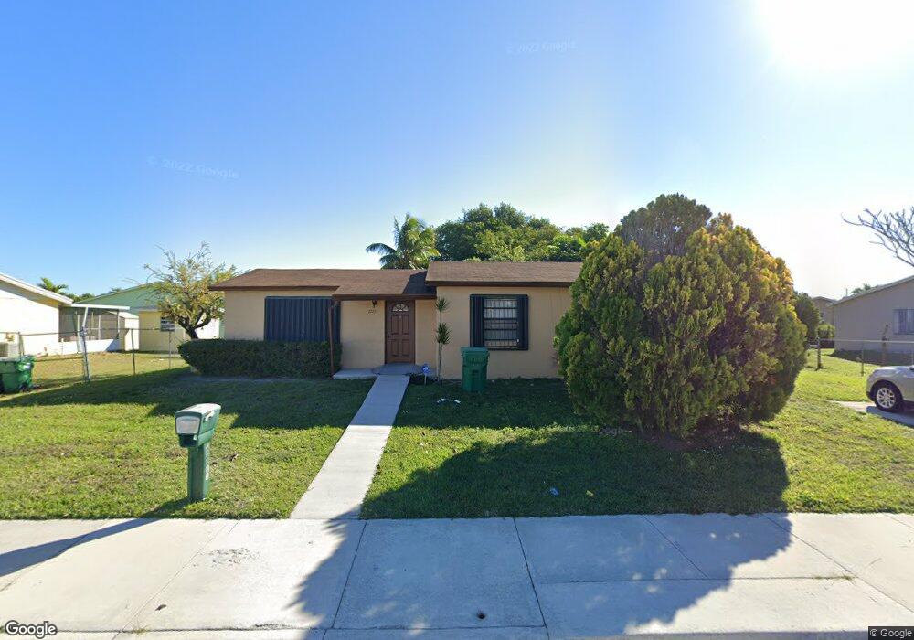 22211 SW 114th Ave, Miami, FL 33170 - photo 1