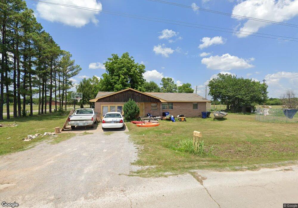 1501 E Willow Ave, Duncan, OK 73533 - photo 1