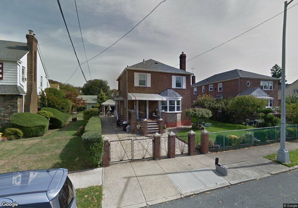 4539 189th St, Flushing, NY 11358 - photo 1