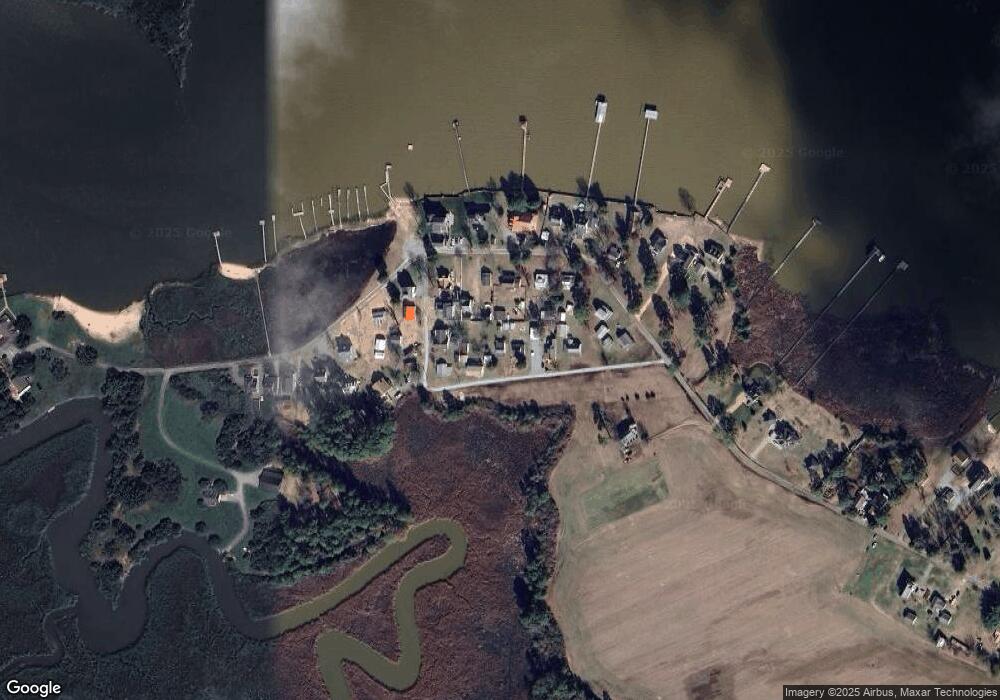 198 Mayfly Dr, Dunnsville, VA 22454 - photo 1